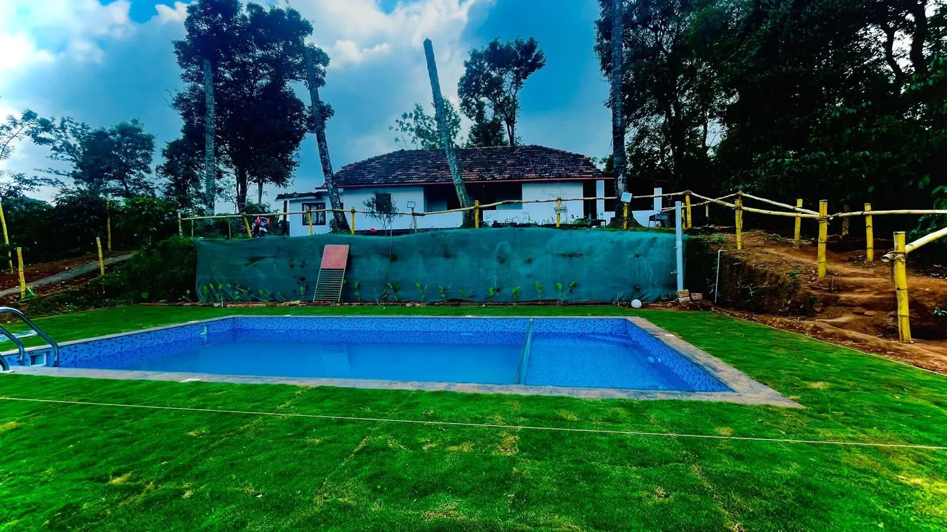 90S Heritage By Hf Vajanad Apartman